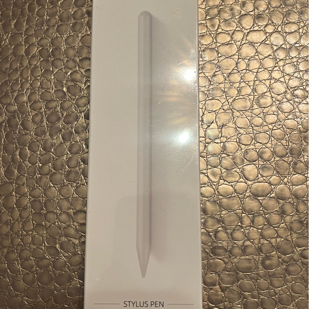NWT Sleek Apple Inspired Stylus pencil perfect for touchscreens pairs USB-C